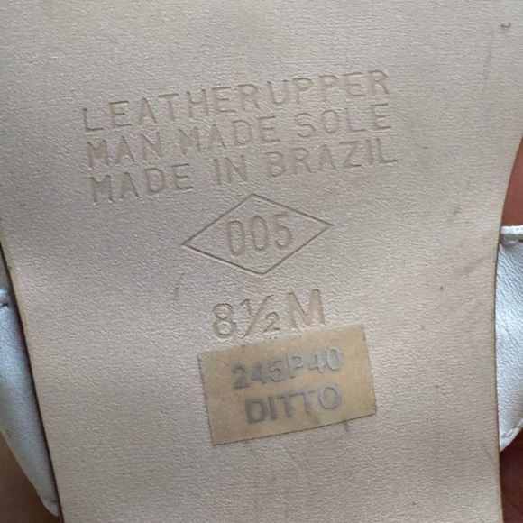 Vintage Naturalizer sandals white leather block heel slip on double strap 8.5 - Picture 10 of 13